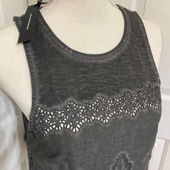 NWT Express Sleeveless Eyelet Top - Charcoal Gray - XS - Picture 3 of 9